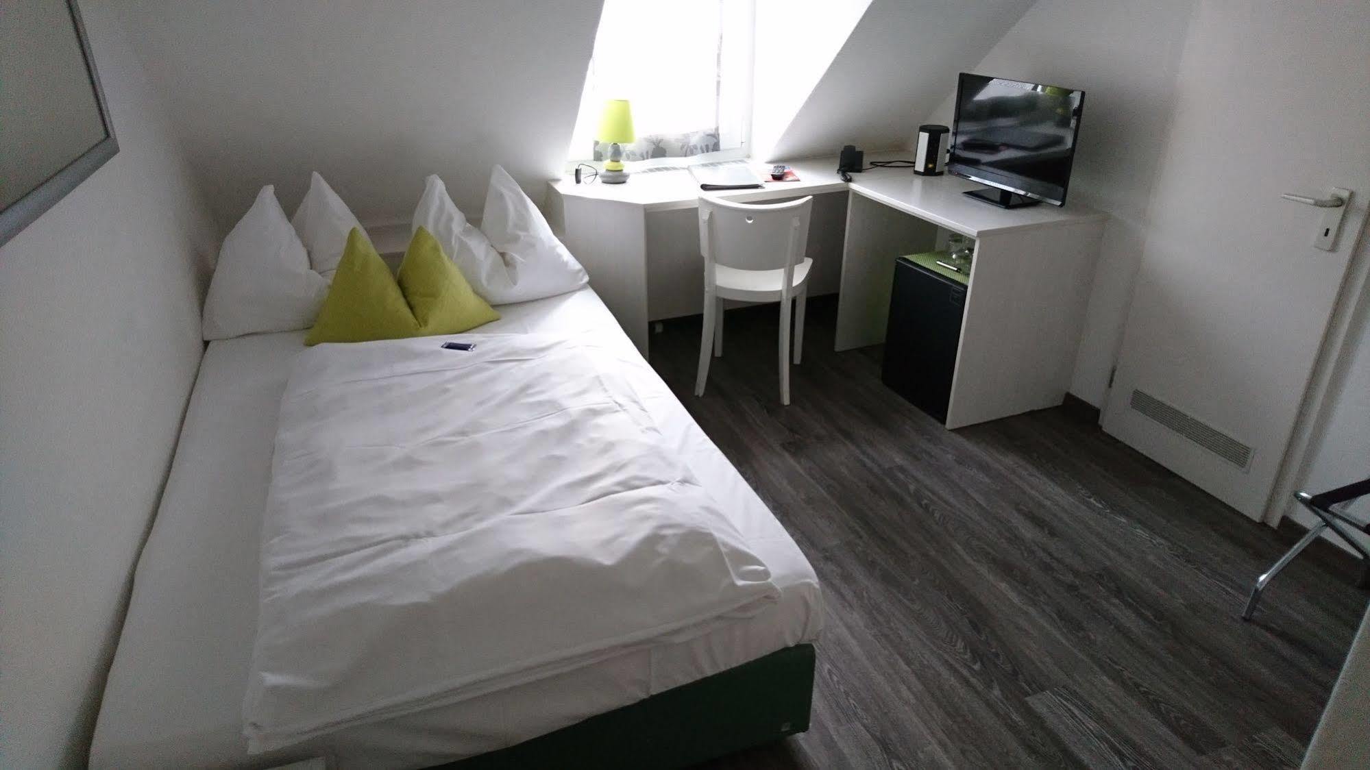 Hotel Deutschherrenhof Trier Ngoại thất bức ảnh